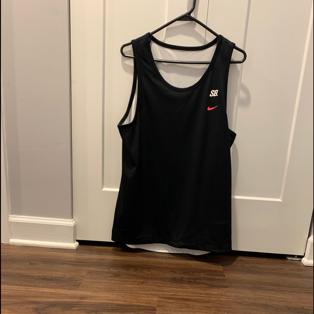 Nike SB reversible tank